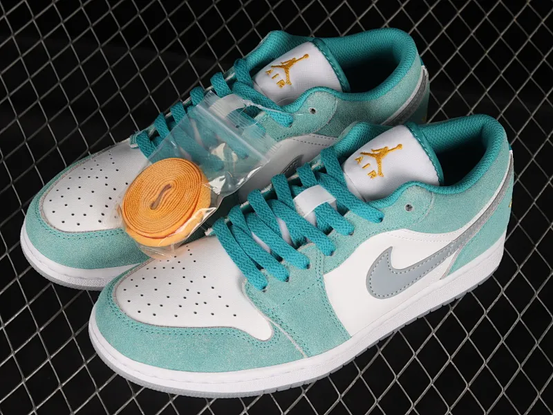 All categories Air Jordan Jordan series basketball shoes Air Jordan 1 Low G version pure original Air Jordan 1 Low "New Emerald" AJ1 Joe 1 emerald retro basketball shoes DN3705-301
